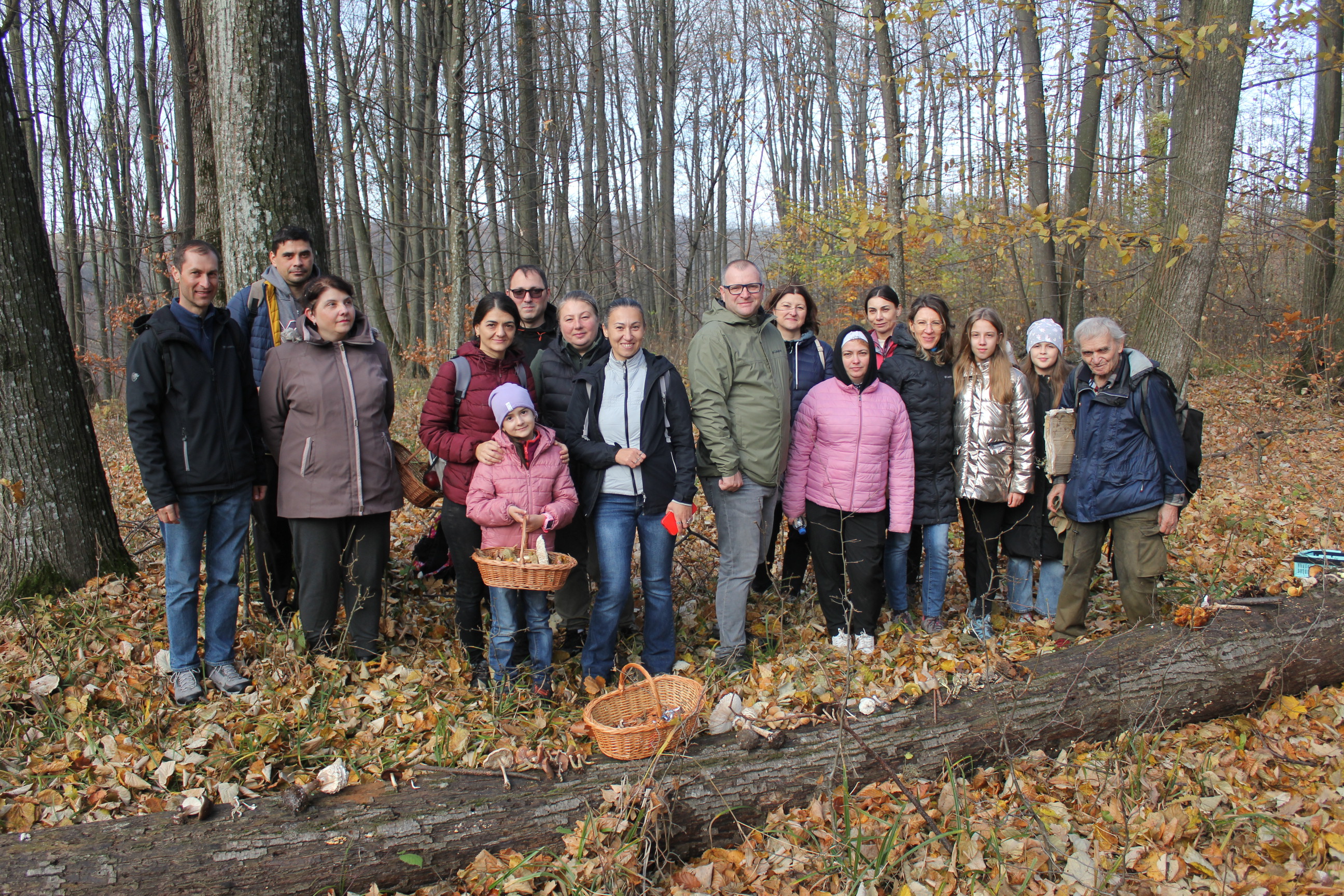 Activitate de teren – Monitorizarea diversității fungice în masivul păduros Bârnova-Repedea, Iași