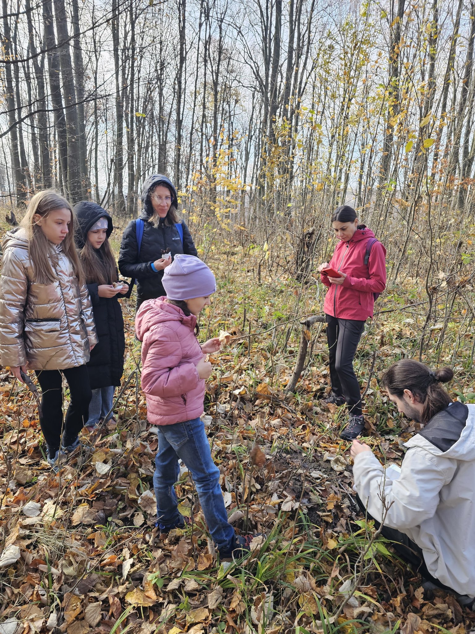 Activitate de teren – Monitorizarea diversității fungice în masivul păduros Bârnova-Repedea, Iași